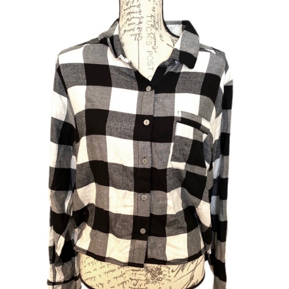 New "Colsie" Flannel Plaid Pajamas - Picture 12 of 15